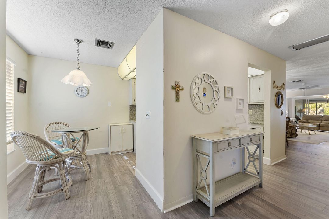 Active With Contract: $2,100 (2 beds, 2 baths, 1167 Square Feet)