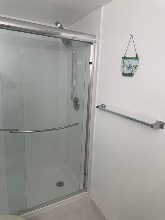 Active With Contract: $42,000 (1 beds, 1 baths, 744 Square Feet)