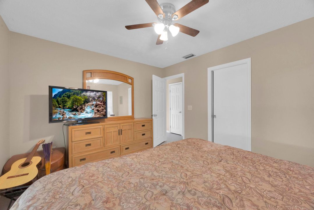 Activo con contrato: $549,900 (3 camas, 2 baños, 2046 Pies cuadrados)