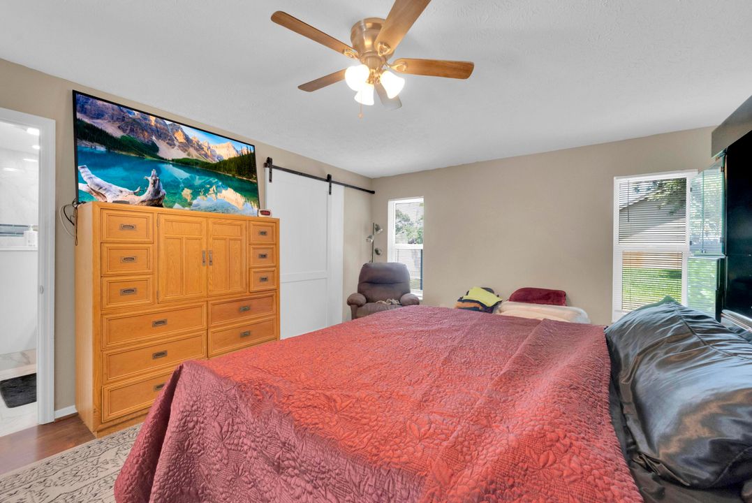 Activo con contrato: $549,900 (3 camas, 2 baños, 2046 Pies cuadrados)