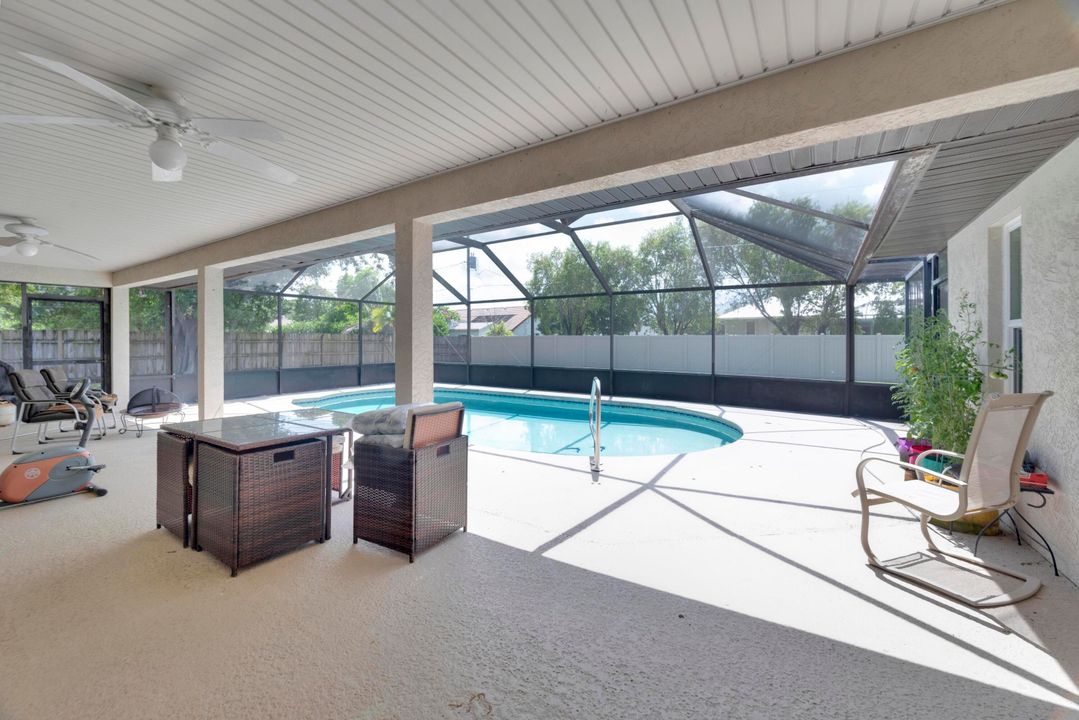 Activo con contrato: $549,900 (3 camas, 2 baños, 2046 Pies cuadrados)