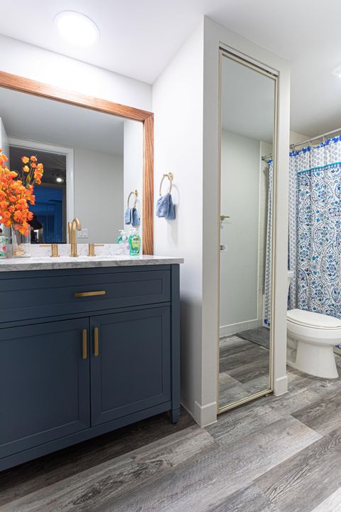 На продажу: $349,999 (2 спален, 2 ванн, 1236 Квадратных фут)