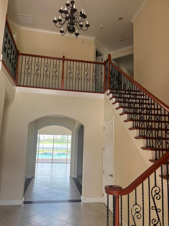 En Venta: $897,000 (4 camas, 5 baños, 3462 Pies cuadrados)