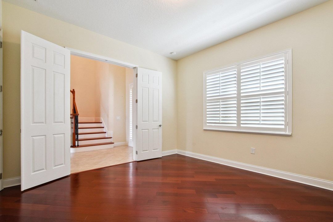 En Venta: $897,000 (4 camas, 5 baños, 3462 Pies cuadrados)