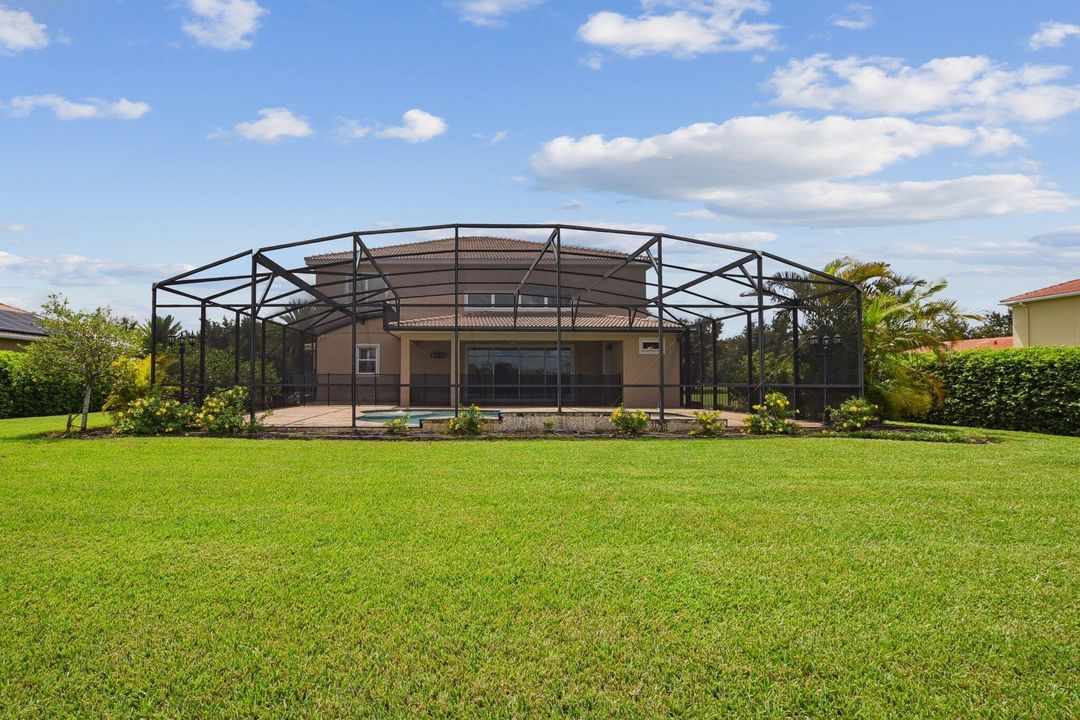 En Venta: $897,000 (4 camas, 5 baños, 3462 Pies cuadrados)