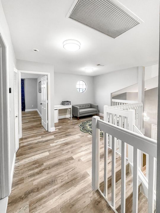 Active With Contract: $7,900 (3 beds, 2 baths, 1948 Square Feet)