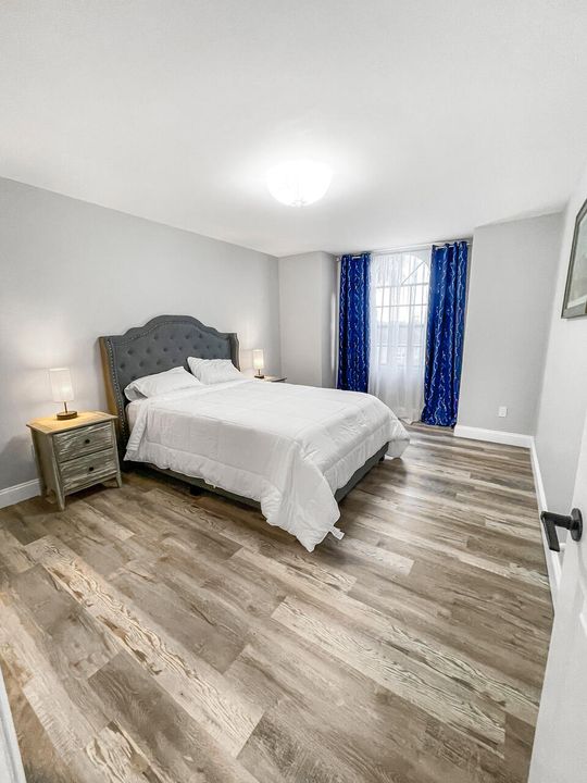 Active With Contract: $7,900 (3 beds, 2 baths, 1948 Square Feet)