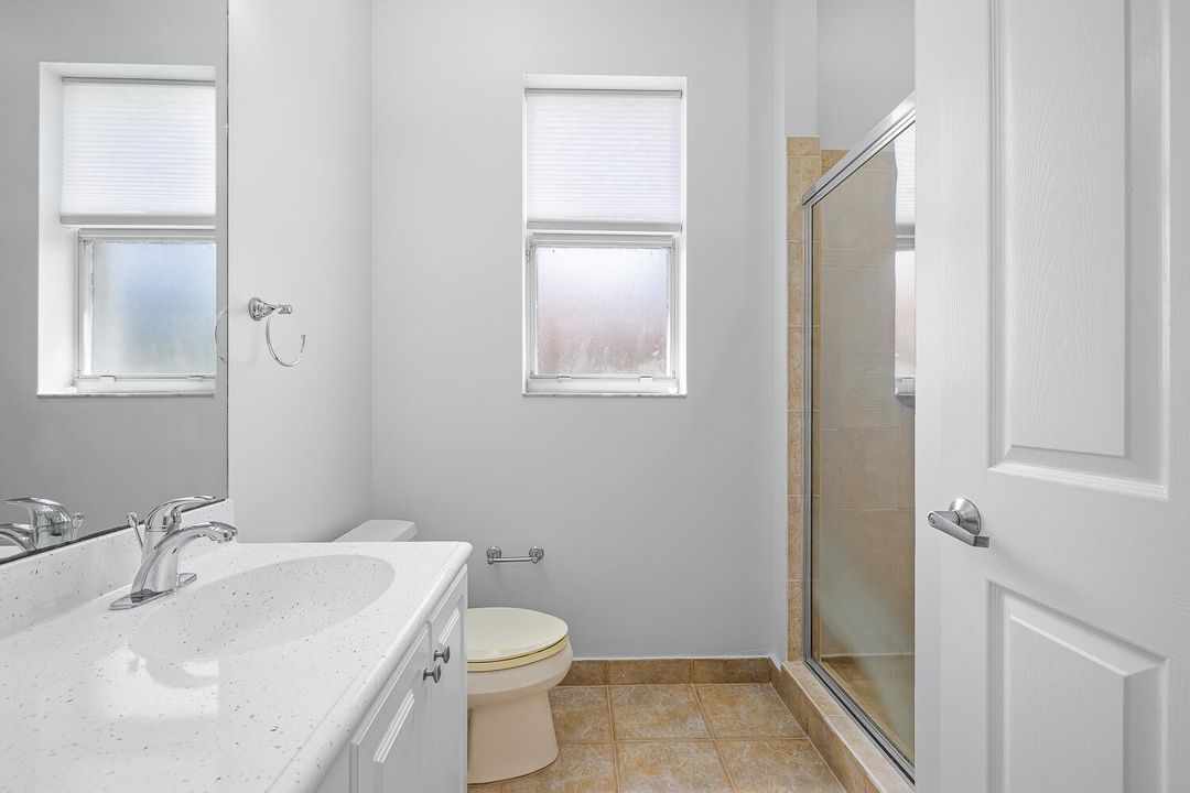 For Sale: $999,000 (4 beds, 3 baths, 2415 Square Feet)