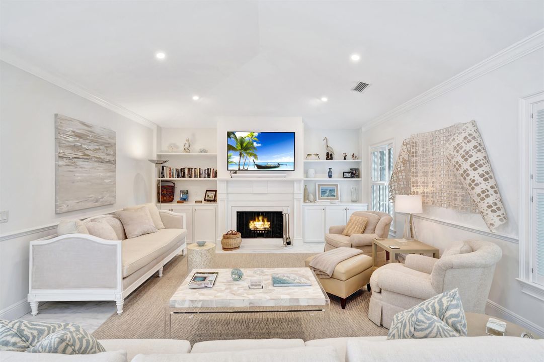 待售: $2,995,000 (2 贝兹, 3 浴室, 3123 平方英尺)