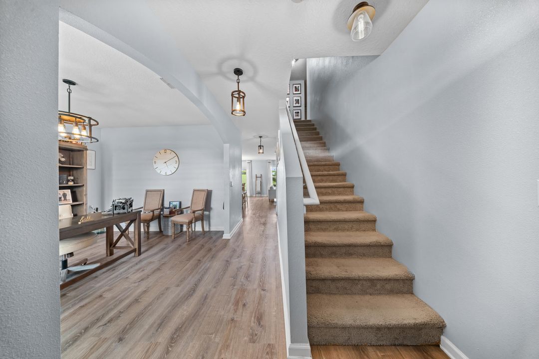 For Sale: $539,999 (5 beds, 3 baths, 2926 Square Feet)