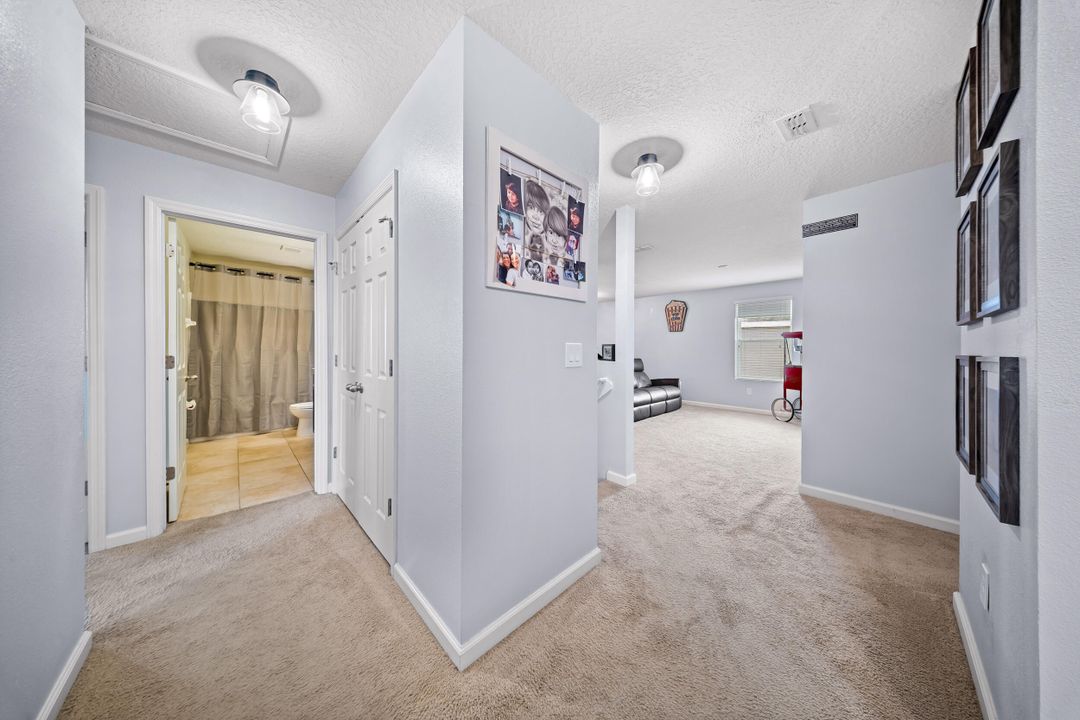 For Sale: $539,999 (5 beds, 3 baths, 2926 Square Feet)