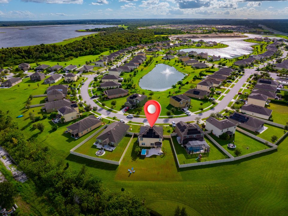 For Sale: $539,999 (5 beds, 3 baths, 2926 Square Feet)