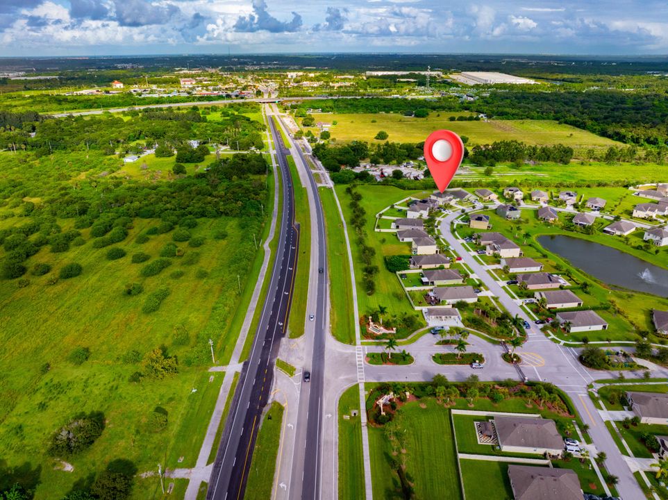 For Sale: $539,999 (5 beds, 3 baths, 2926 Square Feet)