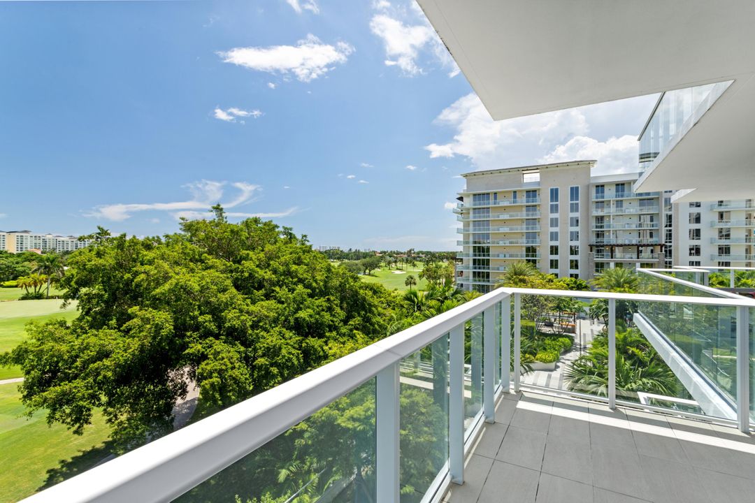 待售: $5,495,000 (3 贝兹, 3 浴室, 3490 平方英尺)