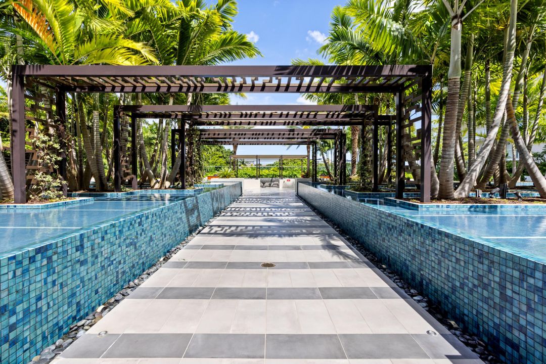 待售: $5,495,000 (3 贝兹, 3 浴室, 3490 平方英尺)