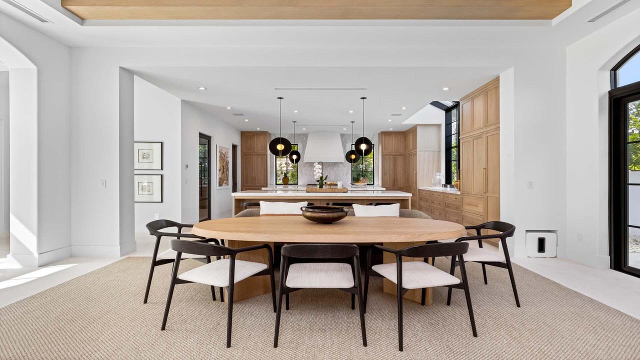 待售: $10,900,000 (4 贝兹, 5 浴室, 5030 平方英尺)