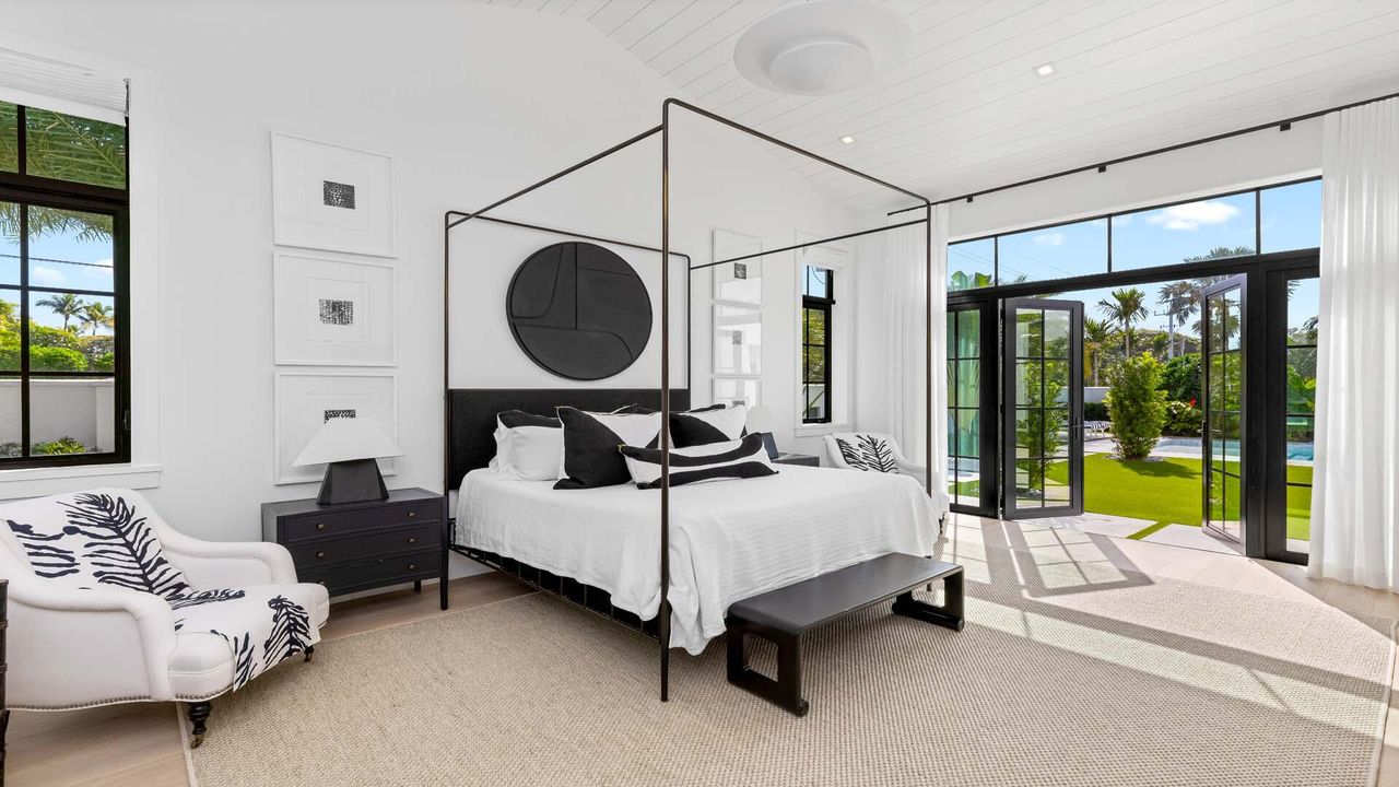 待售: $10,900,000 (4 贝兹, 5 浴室, 5030 平方英尺)