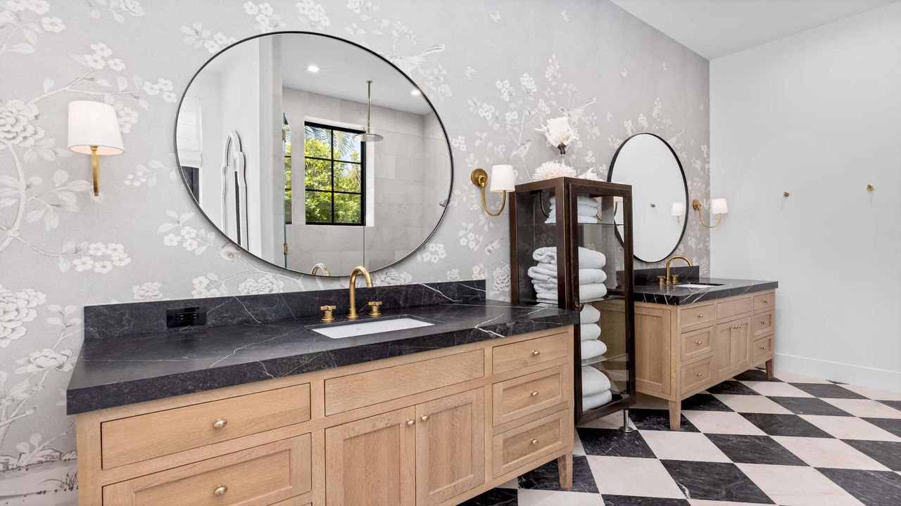 待售: $10,900,000 (4 贝兹, 5 浴室, 5030 平方英尺)