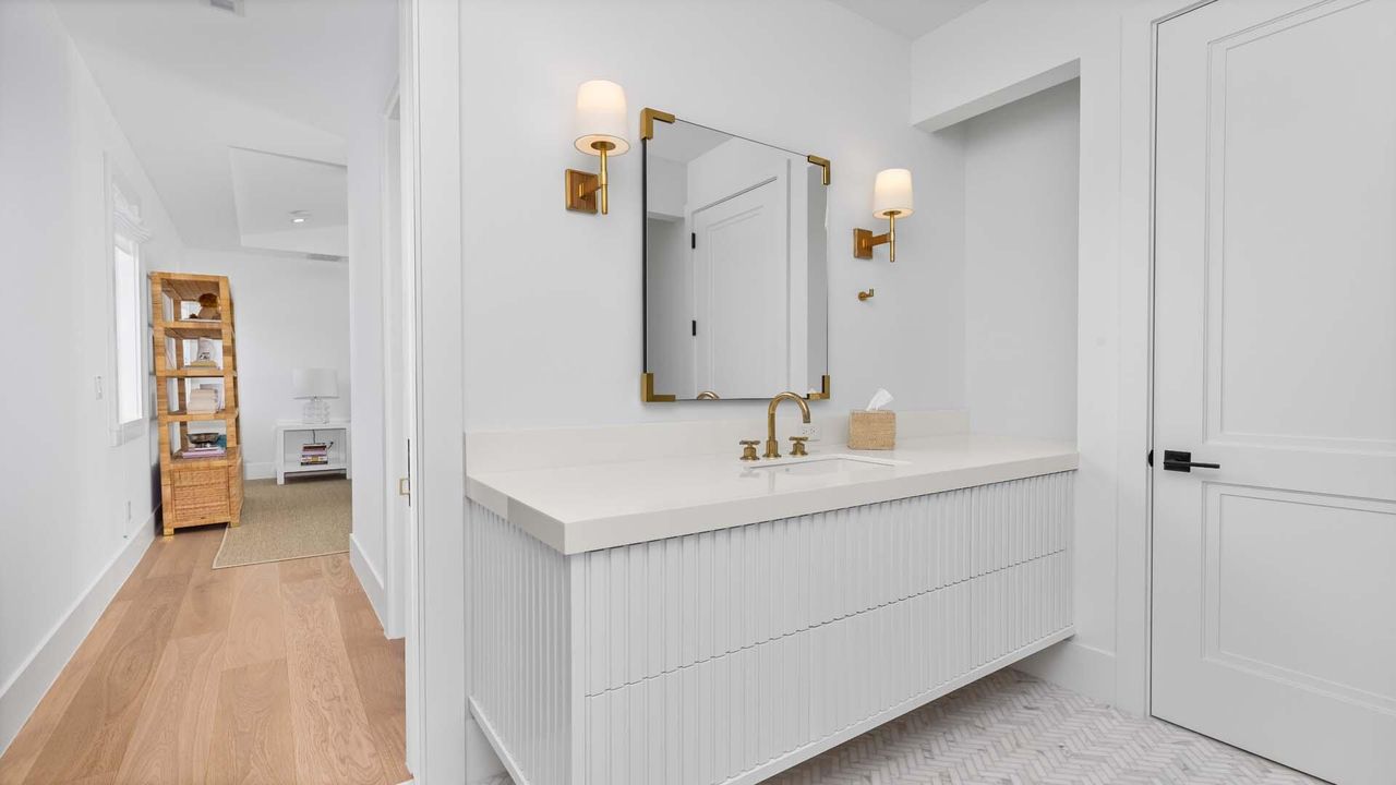 待售: $10,900,000 (4 贝兹, 5 浴室, 5030 平方英尺)