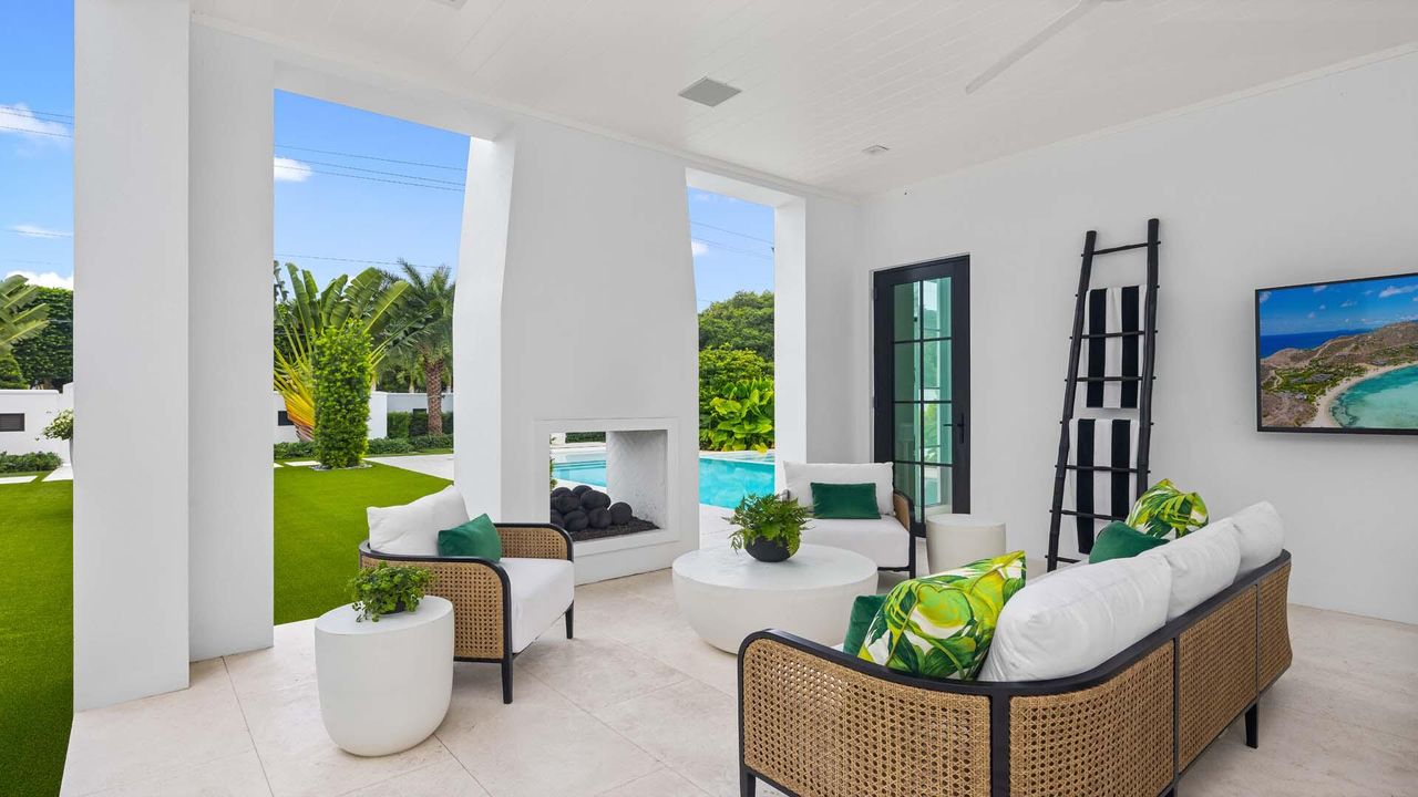 待售: $10,900,000 (4 贝兹, 5 浴室, 5030 平方英尺)