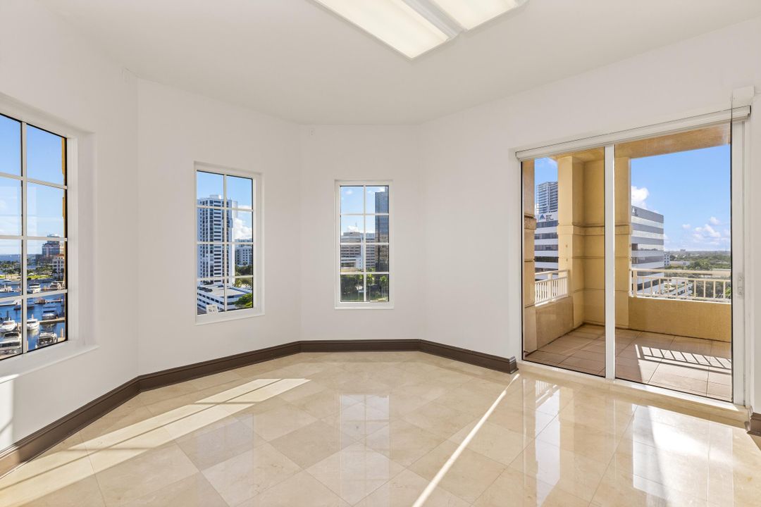 Active With Contract: $7,995,000 (4 beds, 3 baths, 5335 Square Feet)