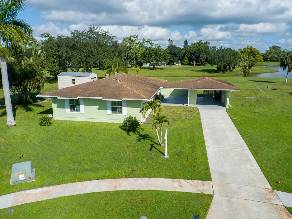 Active With Contract: $335,000 (3 beds, 2 baths, 1421 Square Feet)