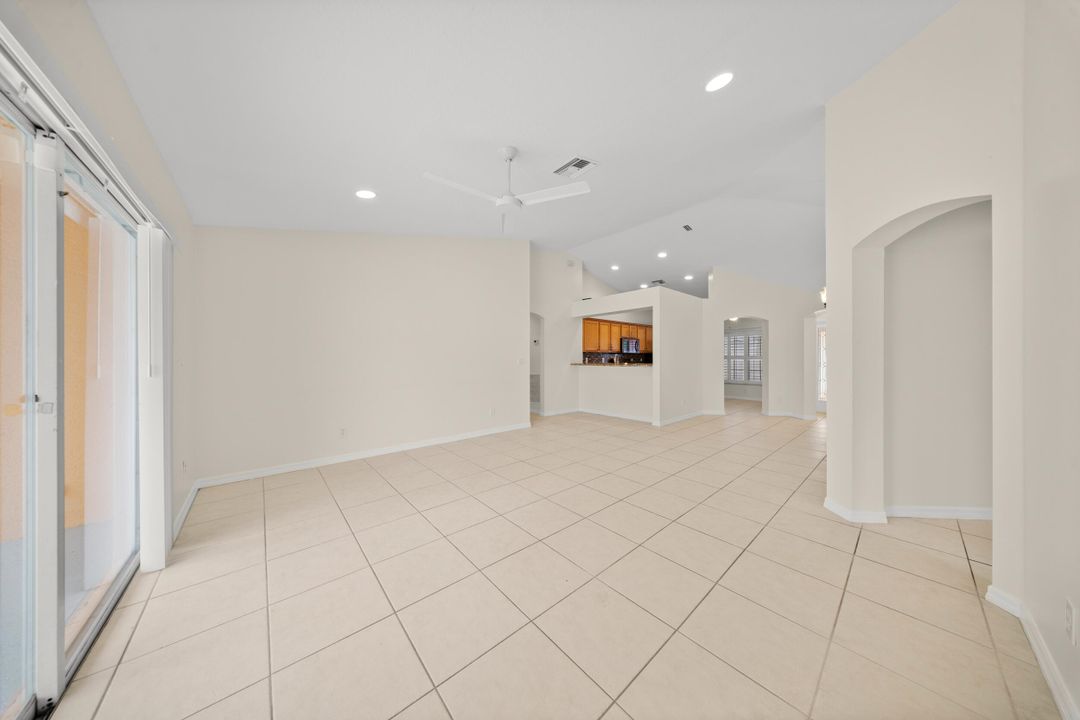 Active With Contract: $449,000 (3 beds, 2 baths, 1531 Square Feet)