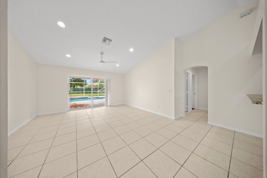 Active With Contract: $449,000 (3 beds, 2 baths, 1531 Square Feet)