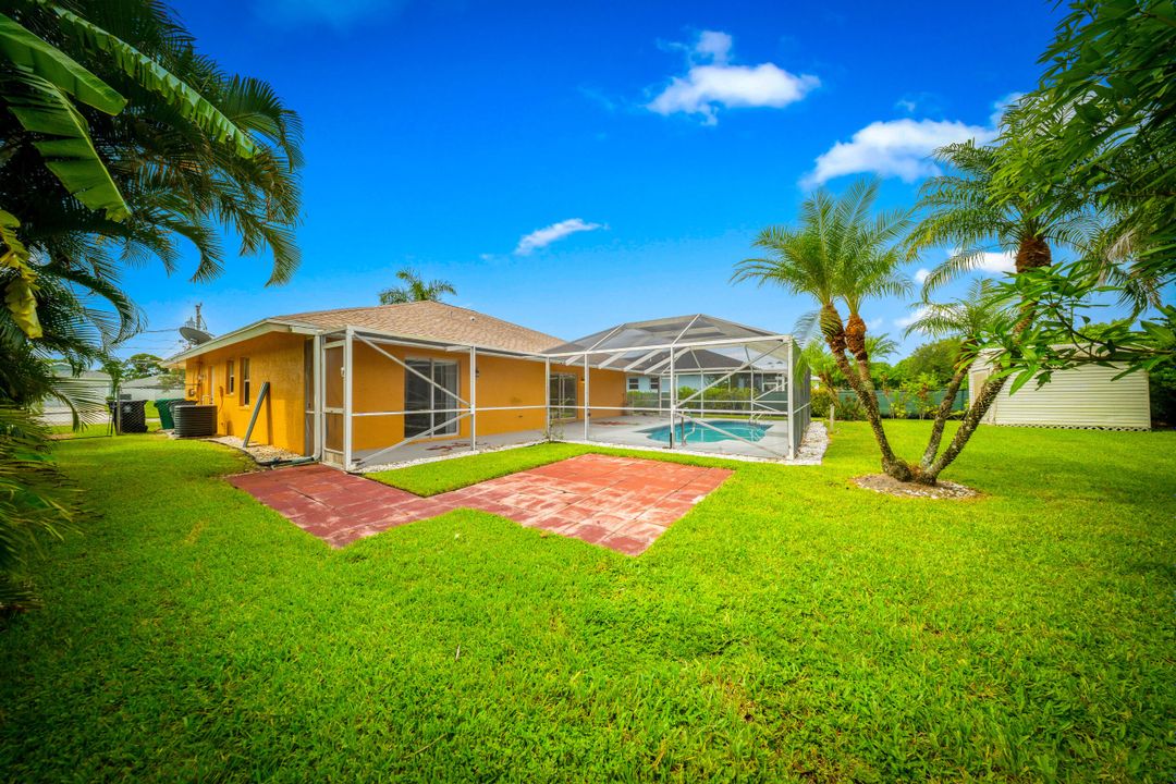 Active With Contract: $449,000 (3 beds, 2 baths, 1531 Square Feet)