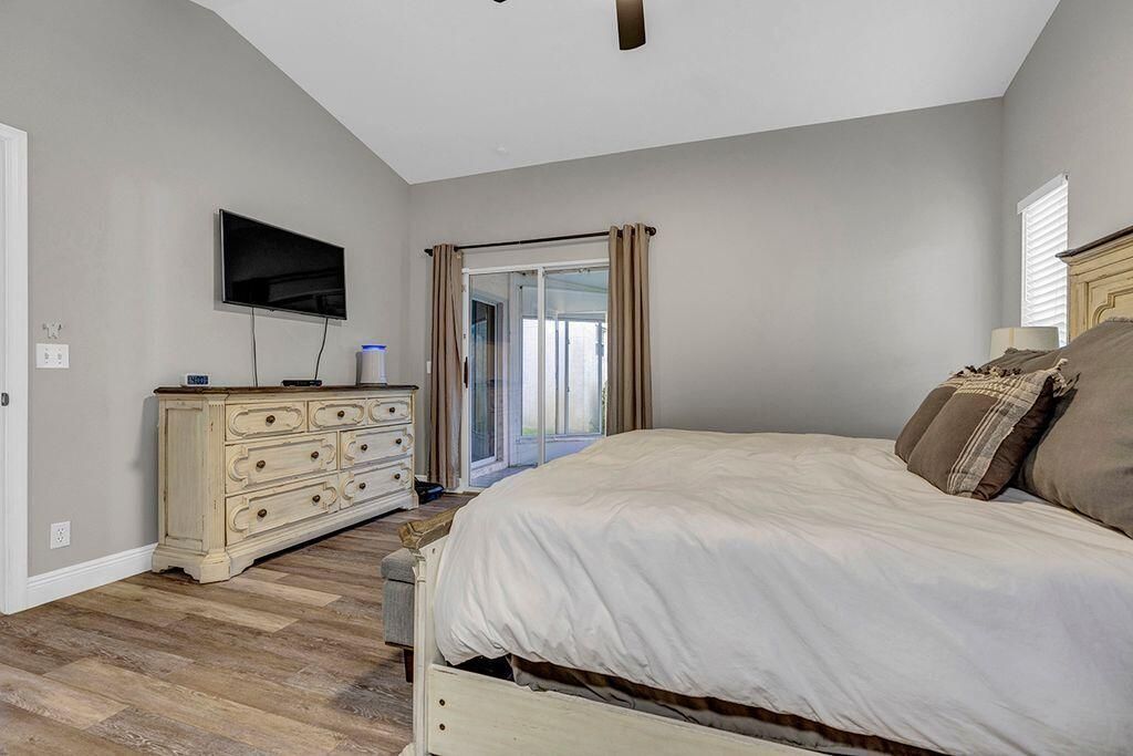 На продажу: $419,900 (3 спален, 2 ванн, 1479 Квадратных фут)