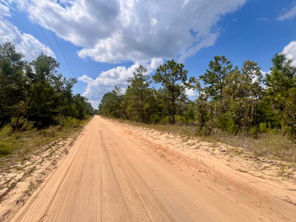 На продажу: $12,800 (0 спален, 0 ванн, 0 Квадратных фут)