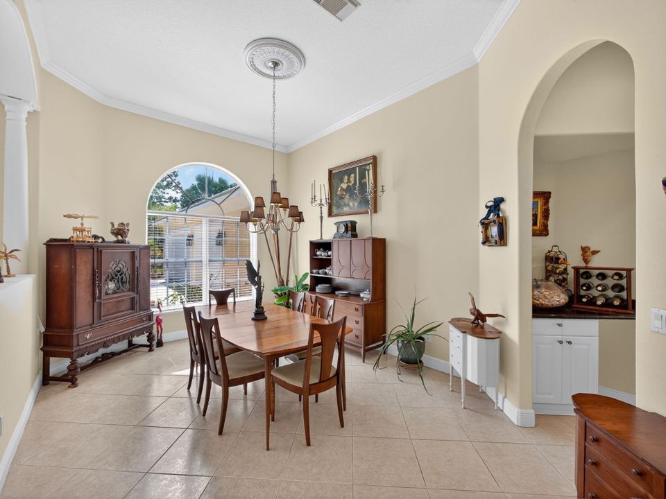 For Sale: $1,500,000 (4 beds, 3 baths, 3871 Square Feet)