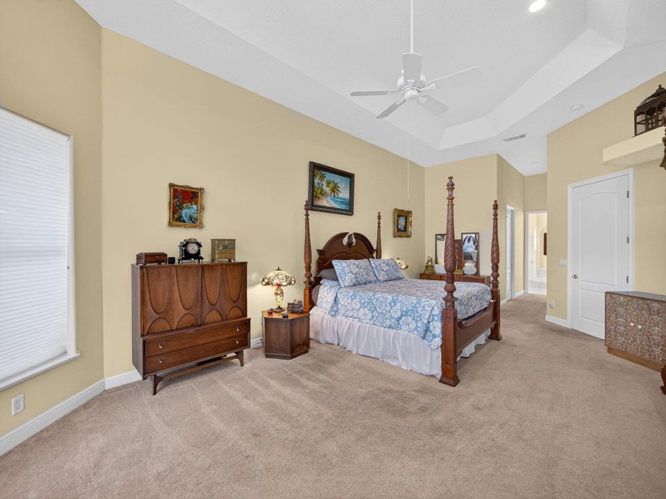 For Sale: $1,500,000 (4 beds, 3 baths, 3871 Square Feet)