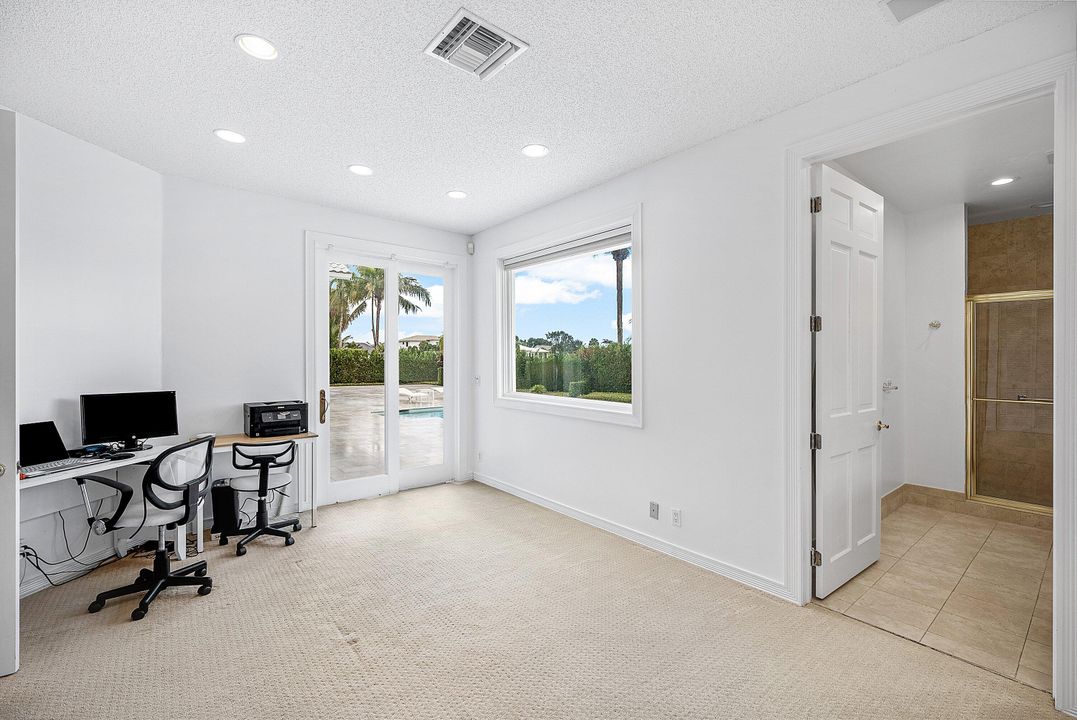 Activo con contrato: $1,699,000 (4 camas, 5 baños, 4113 Pies cuadrados)