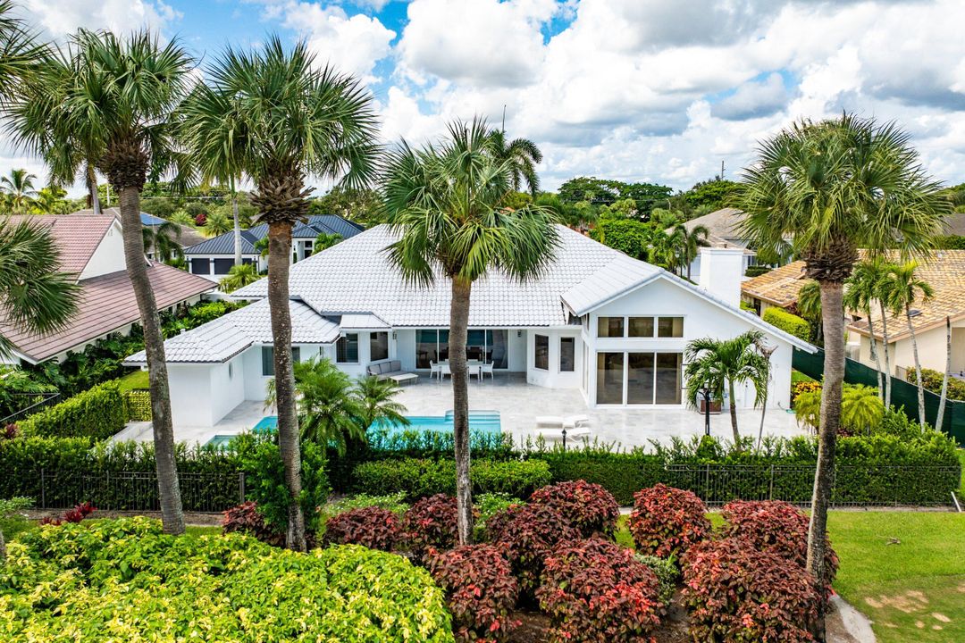 Activo con contrato: $1,699,000 (4 camas, 5 baños, 4113 Pies cuadrados)