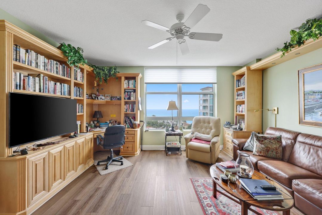 Activo con contrato: $2,395,000 (3 camas, 3 baños, 3093 Pies cuadrados)