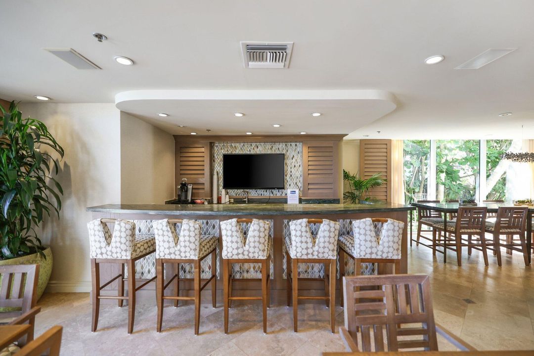 Activo con contrato: $2,395,000 (3 camas, 3 baños, 3093 Pies cuadrados)