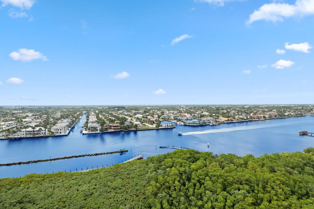 Activo con contrato: $2,395,000 (3 camas, 3 baños, 3093 Pies cuadrados)