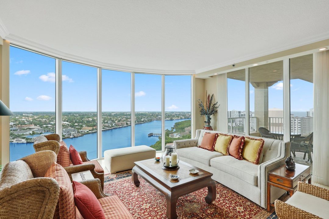 Activo con contrato: $2,395,000 (3 camas, 3 baños, 3093 Pies cuadrados)