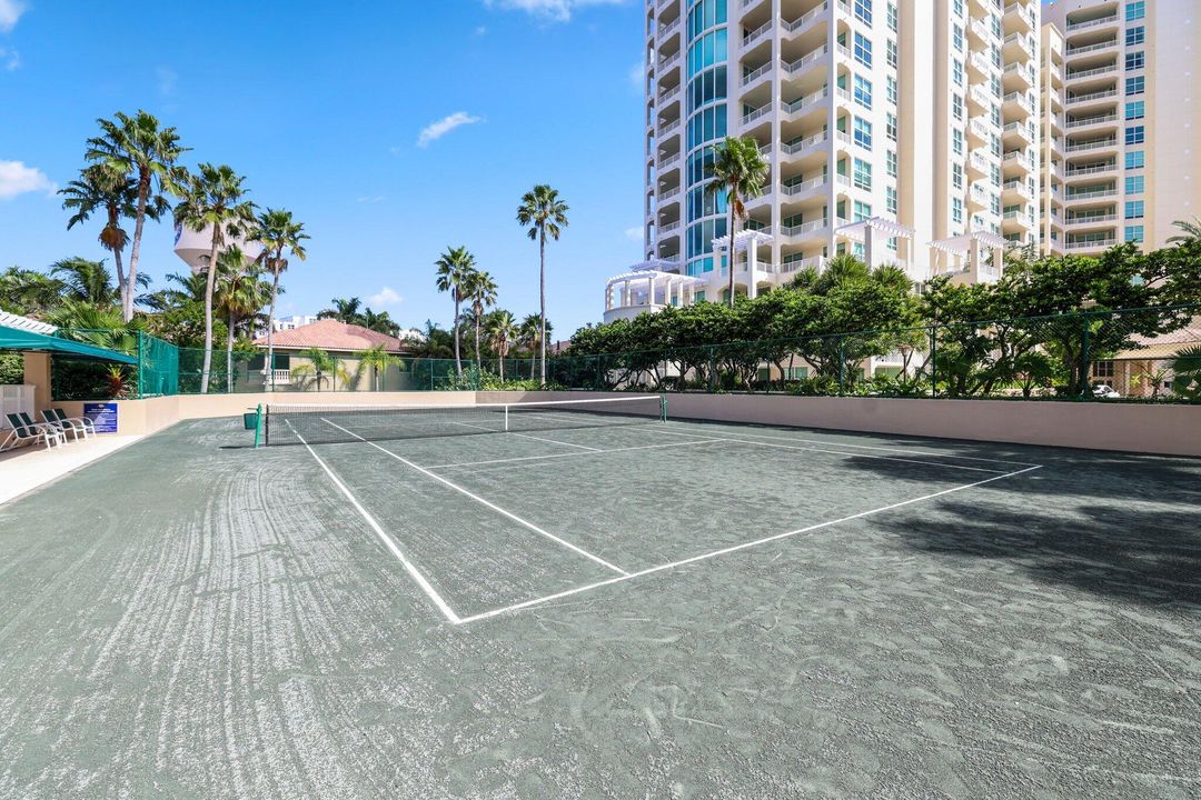 Activo con contrato: $2,395,000 (3 camas, 3 baños, 3093 Pies cuadrados)