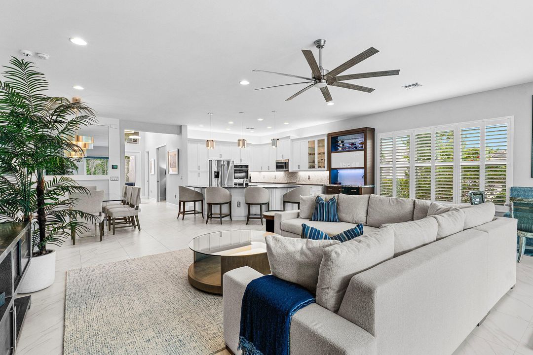 Active With Contract: $1,340,000 (4 beds, 3 baths, 2493 Square Feet)