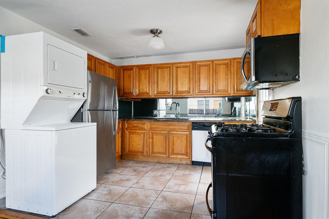 На продажу: $544,000 (0 спален, 0 ванн, 1695 Квадратных фут)