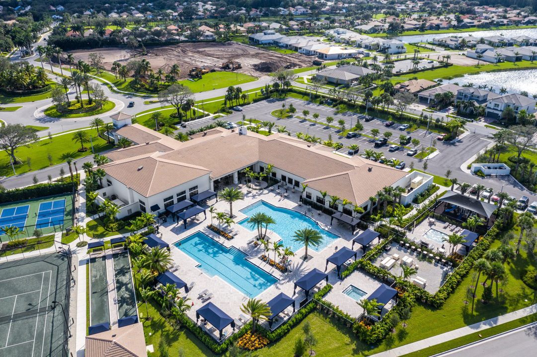 Active With Contract: $1,340,000 (4 beds, 3 baths, 2493 Square Feet)