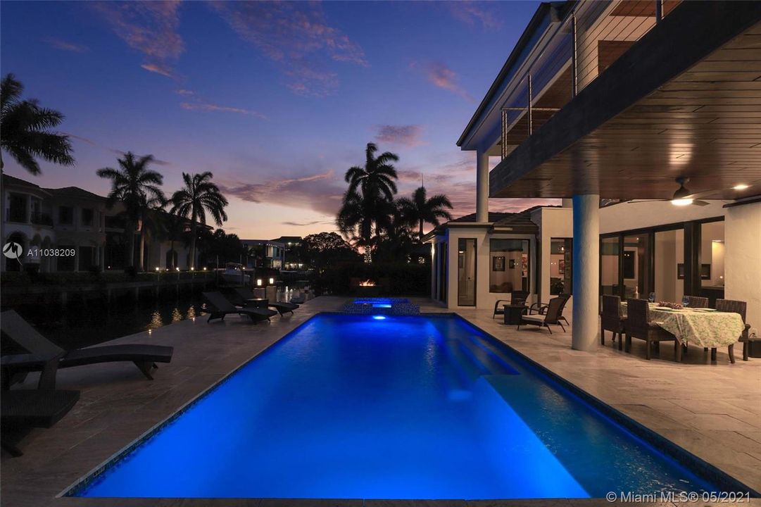 For Rent: $30,000 (3 beds, 3 baths, 4088 Square Feet)