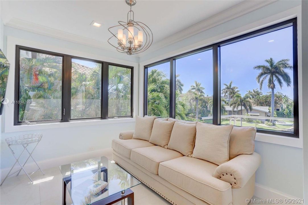 For Rent: $30,000 (3 beds, 3 baths, 4088 Square Feet)