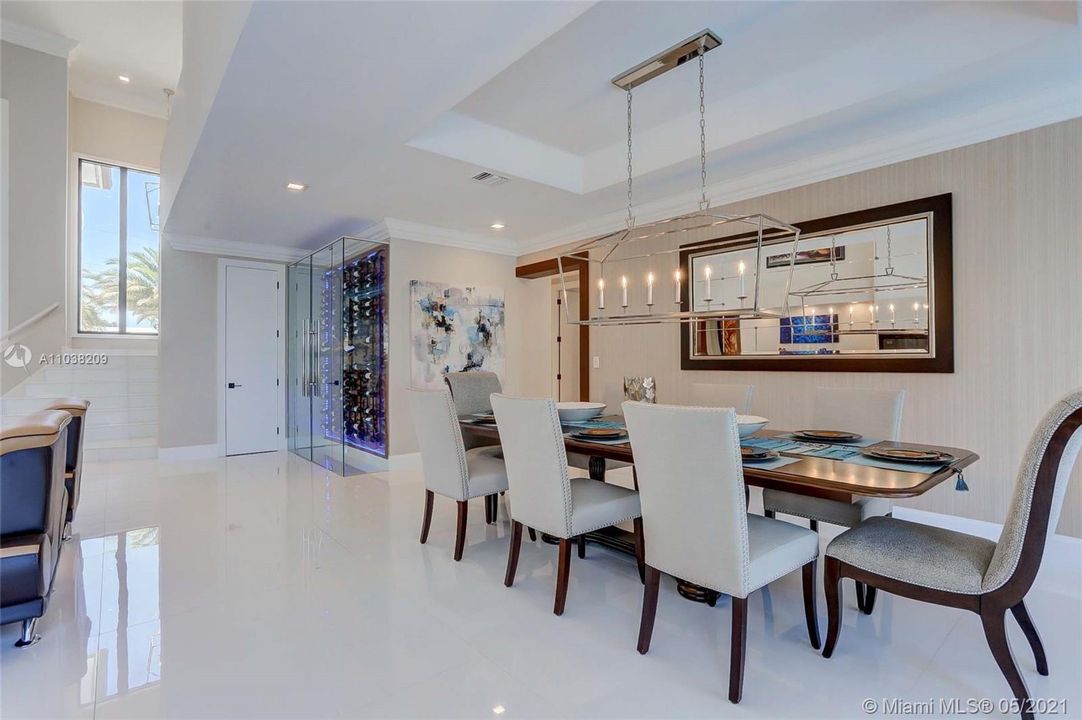 For Rent: $30,000 (3 beds, 3 baths, 4088 Square Feet)