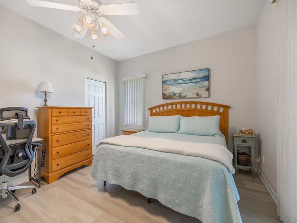 Activo con contrato: $299,900 (2 camas, 2 baños, 1545 Pies cuadrados)