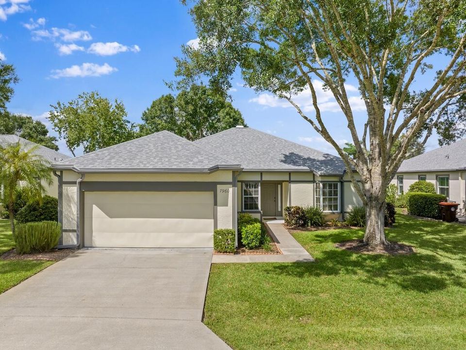 Activo con contrato: $299,900 (2 camas, 2 baños, 1545 Pies cuadrados)