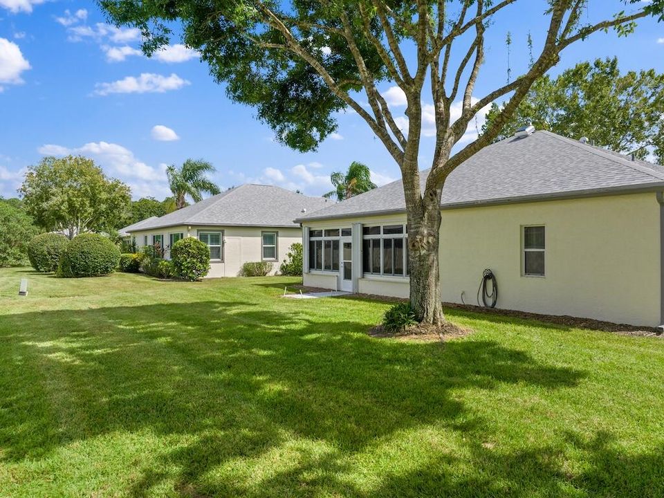 Activo con contrato: $299,900 (2 camas, 2 baños, 1545 Pies cuadrados)