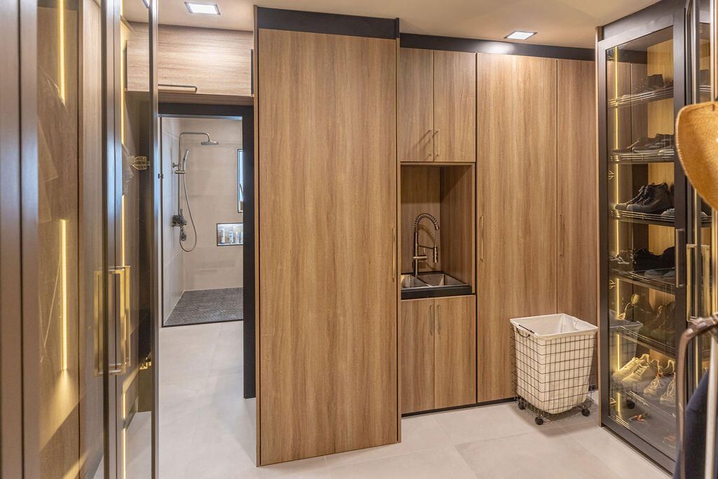 待售: $4,950,000 (4 贝兹, 5 浴室, 3965 平方英尺)